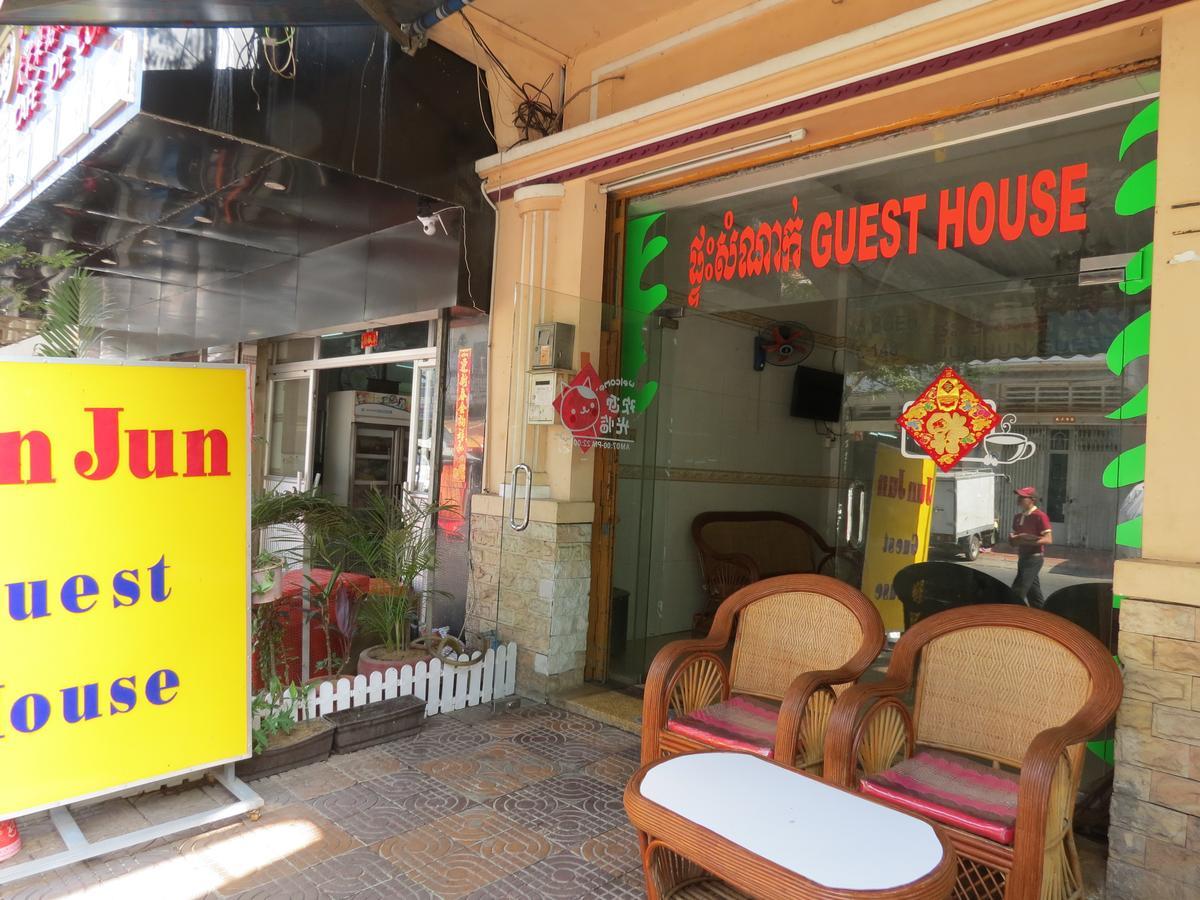 Jun Jun Guesthouse Phnom Penh Eksteriør bilde